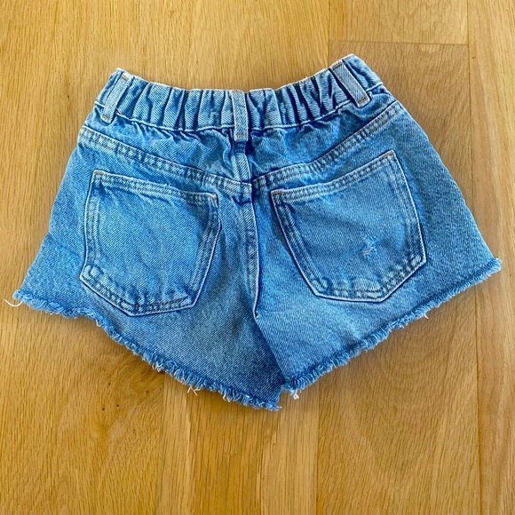 Zara denim shorts - Picture 2 of 4